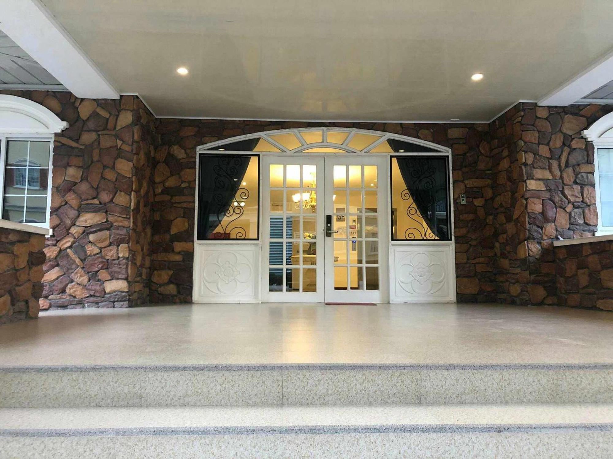 Appleone Banawa Heights Guadalupe Cebu City Buitenkant foto